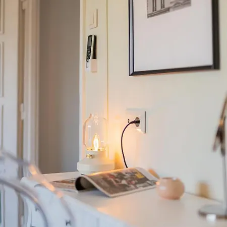 Ujbuda Rest With Air Condition And Balcony 아파트