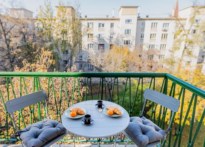 Apartman Ujbuda Rest With Air Condition And Balcony