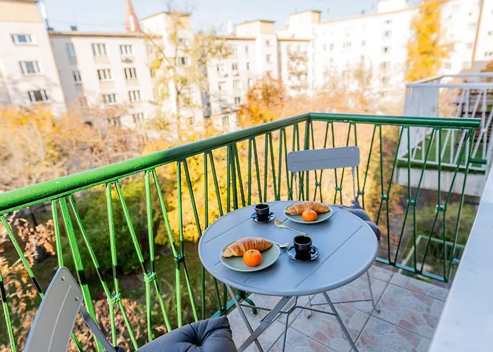 Ujbuda Rest With Air Condition And Balcony *